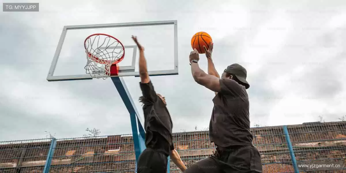 🎯冠军同款，即刻拥有！✨ 体育周边，点燃你的热爱！